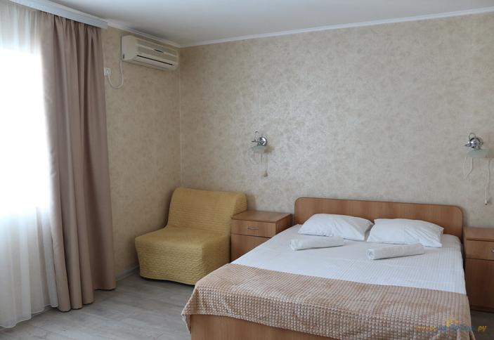 Двухкомнатный пятиместный с балконом