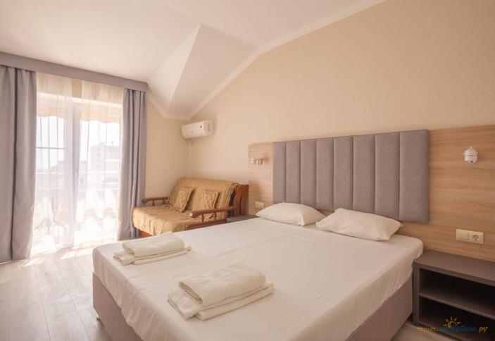 Двухместный полулюкс. Гостевой дом Элефтерия, г. Анапа, п. Витязево