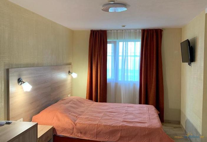 Коттедж №19, 20