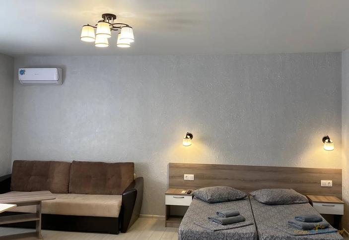 Студия большая