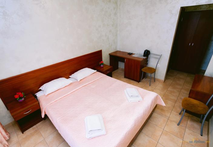 Двухместный с балконом 