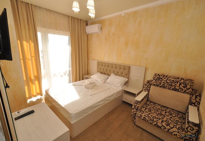 Трехместный люкс. Отель Malena (Малена)