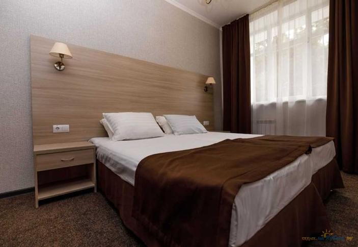 Двухкомнатный первой категории. Пансионат отдыха Кавказ, Геленджик