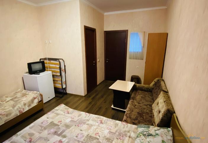 Семейный с доп. местом. Гостевой дом 