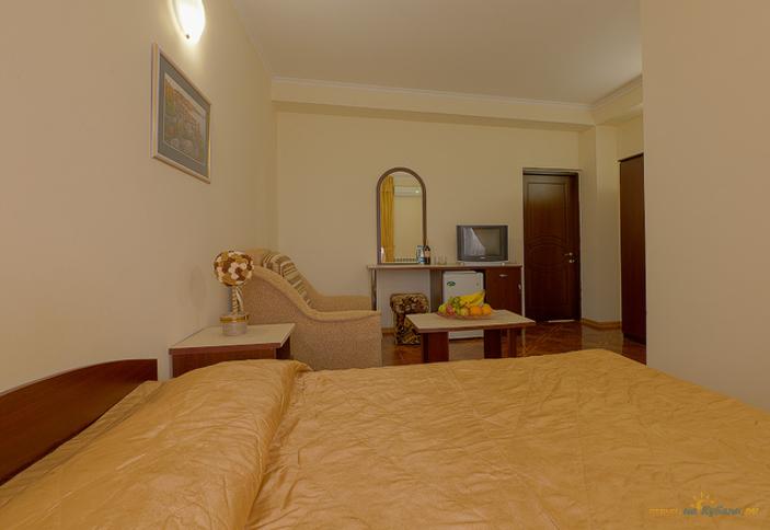 Стандарт четырехместный. Отель Посейдон. Анапа, Витязево