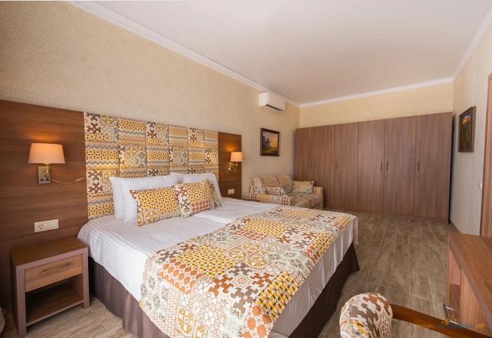 Семейный. Курортный отель Дивный Мир Капкана Бэй. Анапа, Витязево