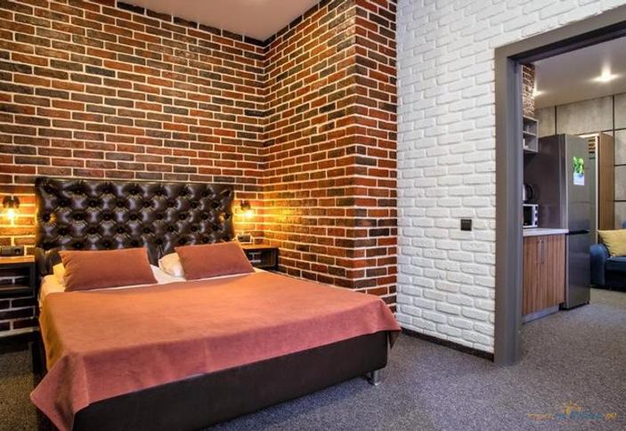 Lux двухкомнатный четырехместный