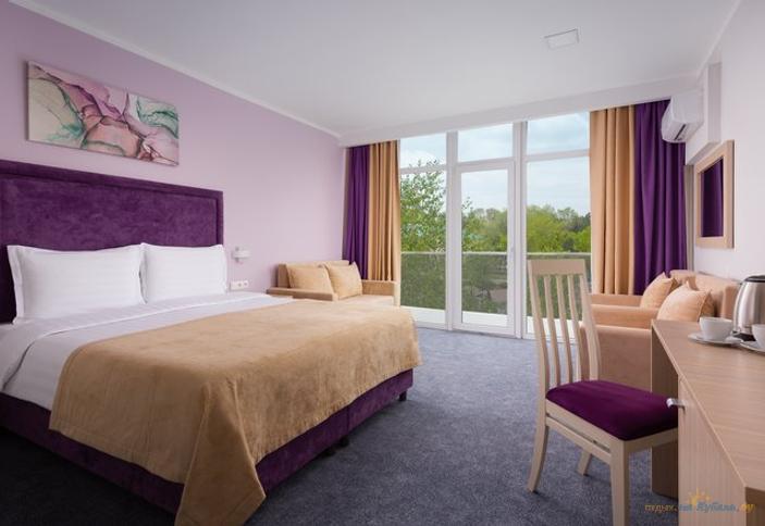 Junior двухместный с балконом