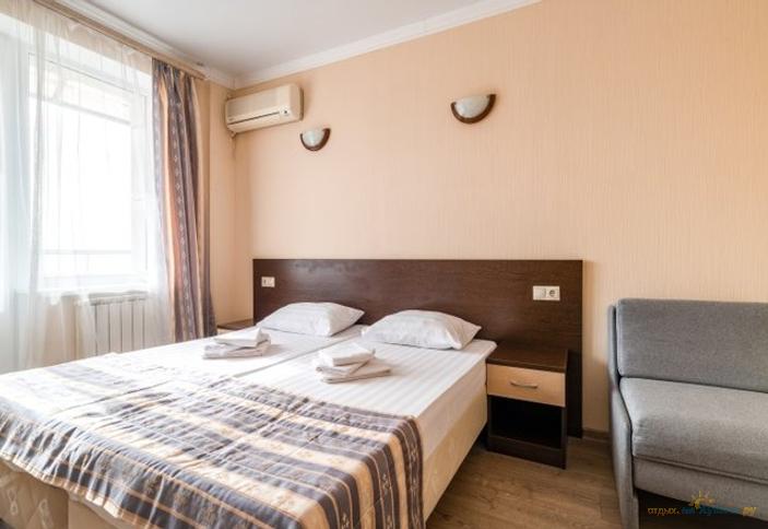 Стандарт двухместный. Санаторий Маяк, Анапа