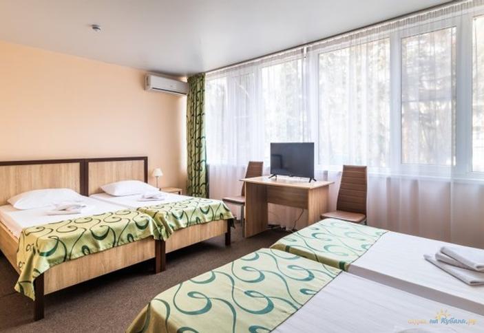 Стандарт четырехместный. Санаторий Маяк, Анапа