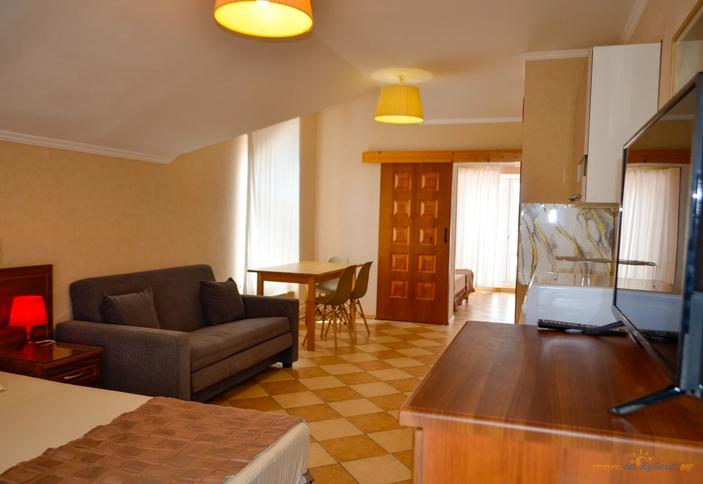 Двухкомнатный люкс с открытой верандой