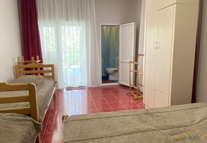 Люкс четырехместный