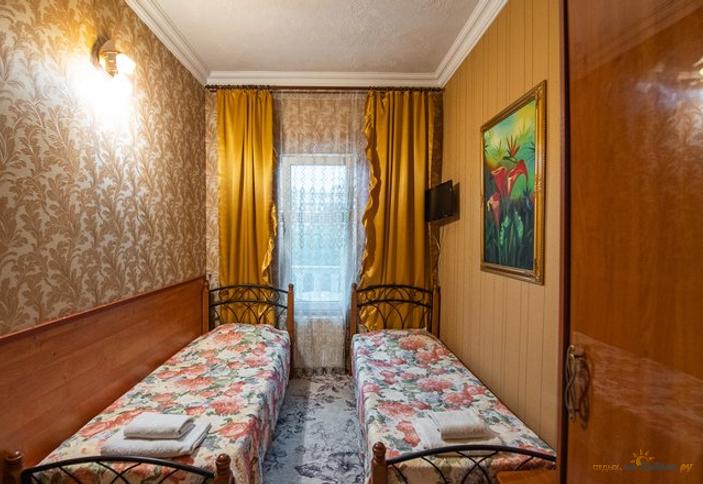 Семейный четырехместный