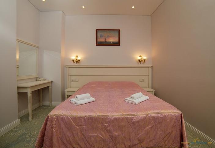 Люкс двухкомнатный. Гостиничный комплекс Вилла Анна, г. Сочи