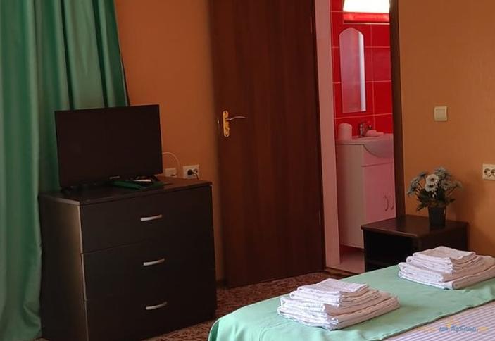 Стандарт трехместный. Гостевой дом Пиратская пристань, Сочи, Лазаревский район, пос. Якорная щель