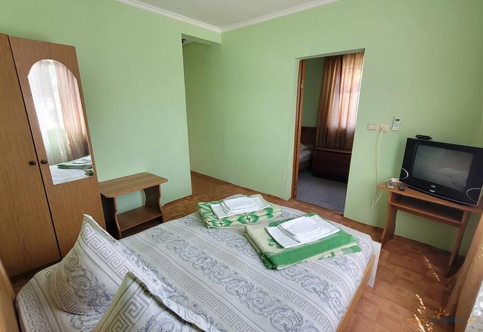 Двухкомнатный четырехместный