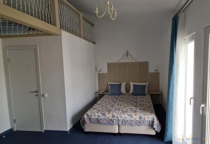 Семейный двухэтажный