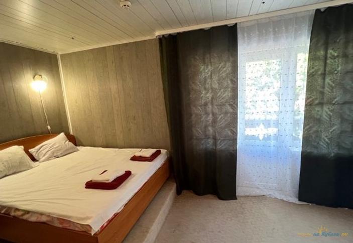 Комфорт двухэтажный четырехместный (домик)