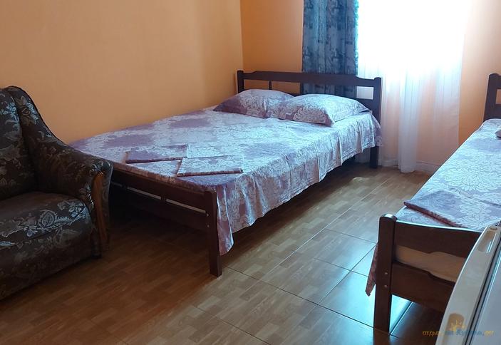 Комната трехместная