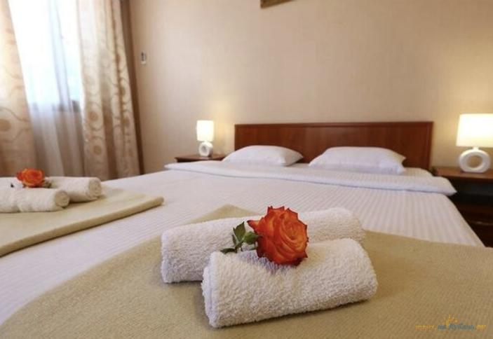 Люкс двухкомнатный. Отель Адмирал. Сочи, Адлер