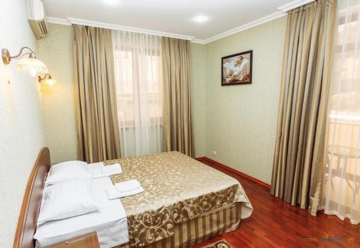 Полулюкс двухкомнатный. Отель Аркадия Плюс, г. Сочи, Адлерский район