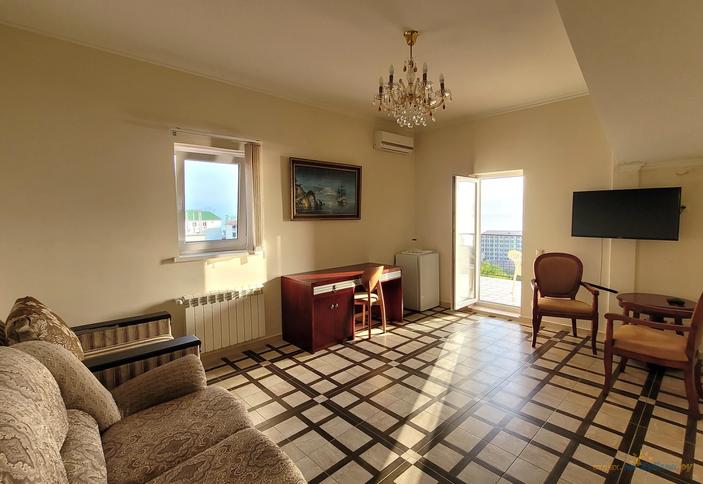 Комфорт трехкомнатный