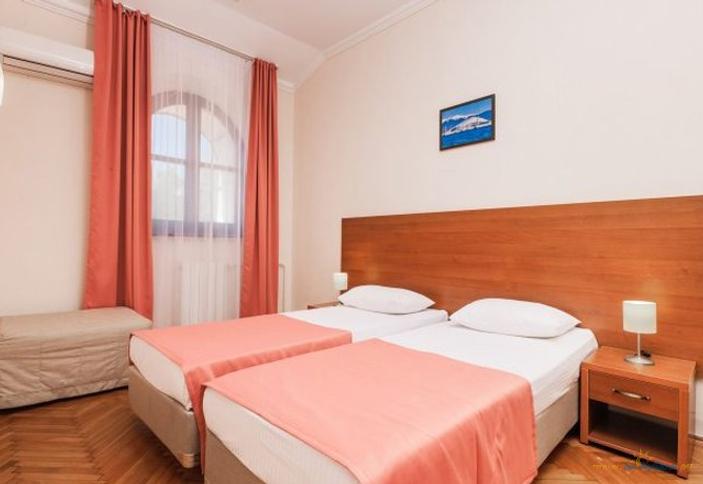 Двухместный 1 категории