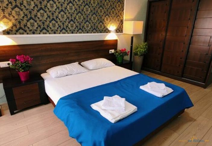 Полулюкс двухместный без балкона