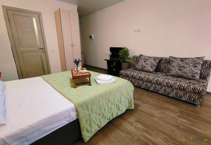 Полулюкс пятиместный с террасой