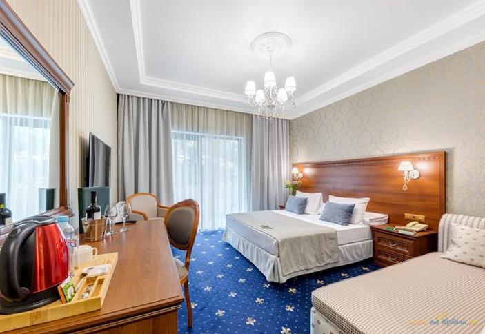 Стандарт с балконом