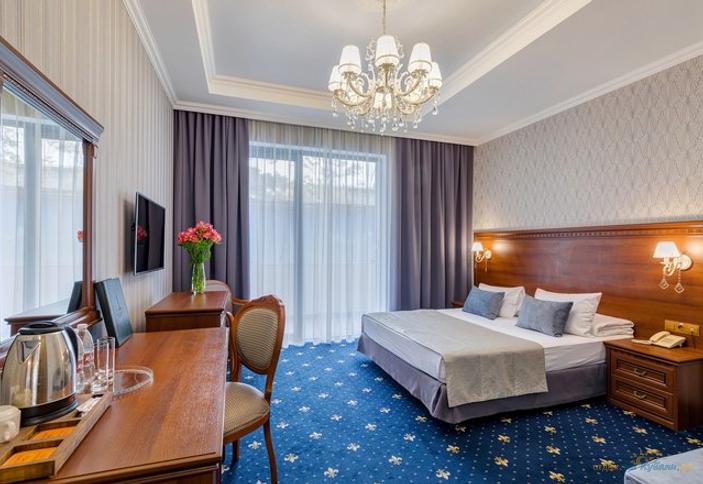 Стандарт большой с балконом