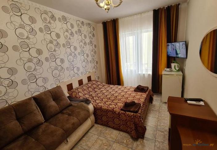 Полулюкс семейный трехместный