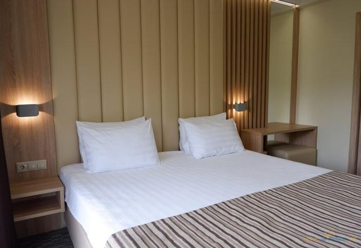 Люкс двухкомнатный двухместный (VIP корпус 1)