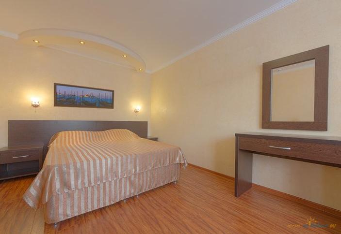 Комфорт двухкомнатный четырехместный