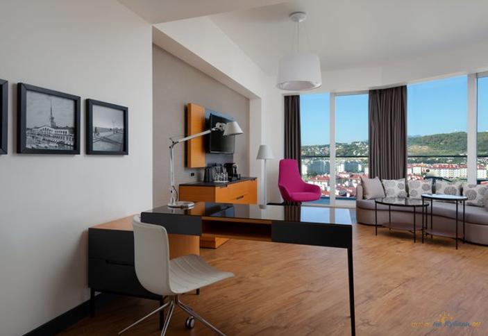 Люкс Джуниор