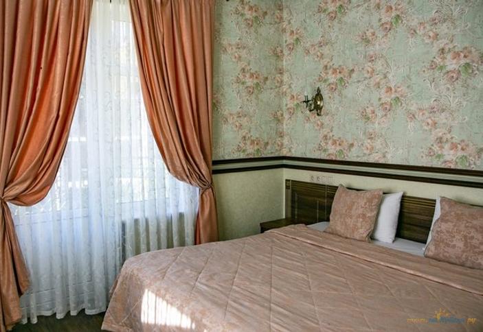 Стандарт с балконом