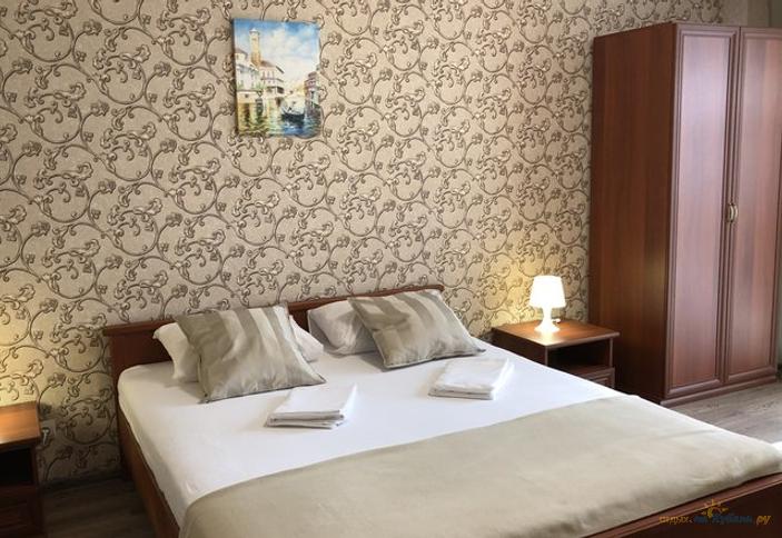 Улучшенный трехместный