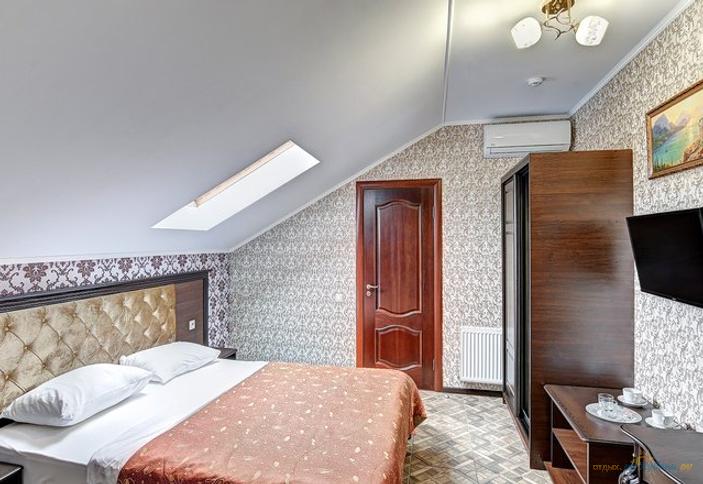 Мансардный