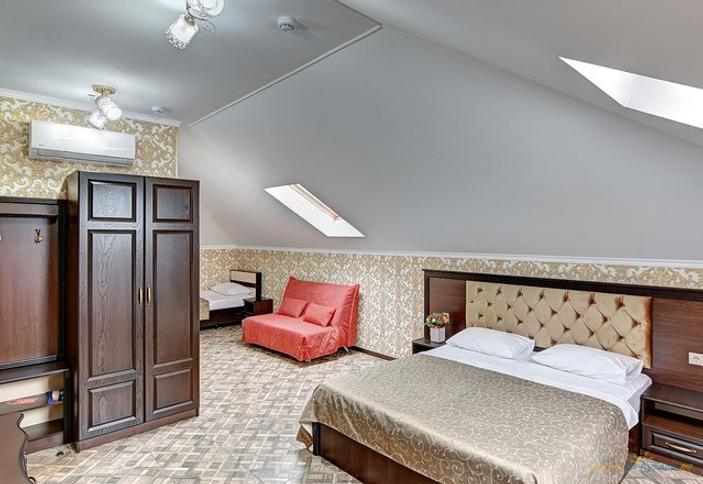 Мансардный