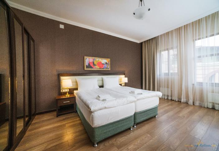 Таунхаус 12-местный