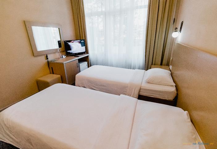 Эконом. СКК Знание, г. Адлер