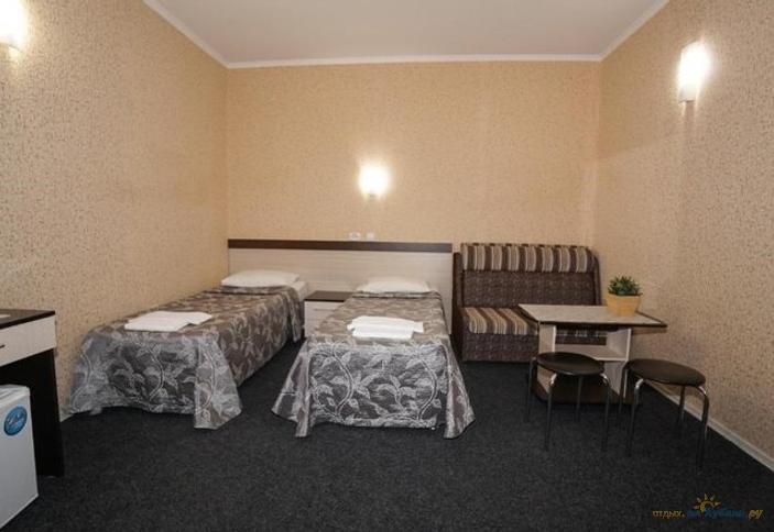 Четырехместный с балконом