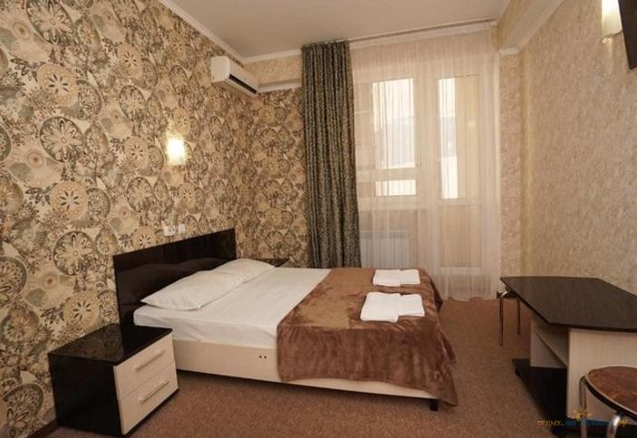 Улучшенный с балконом