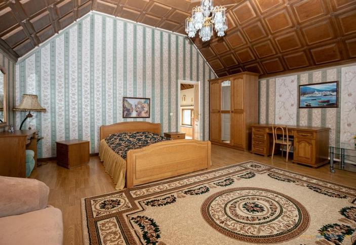 Двухкомнатный люкс (апартаменты)