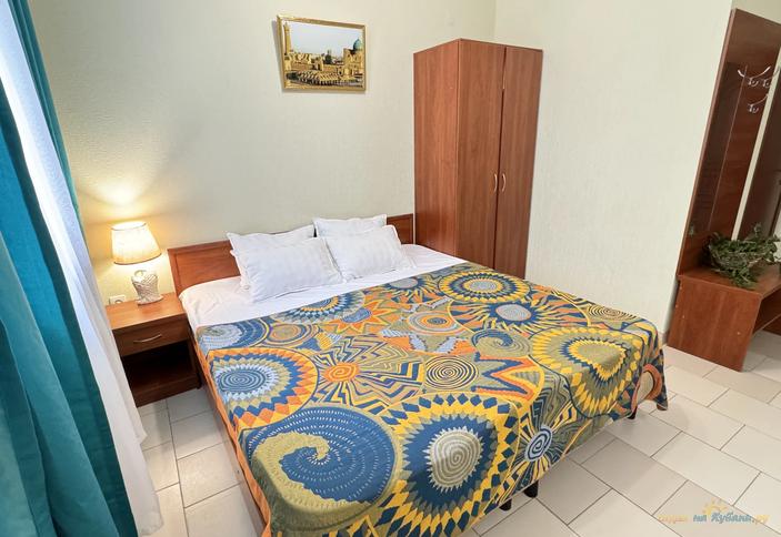 Улучшенный с балконом пятиместный