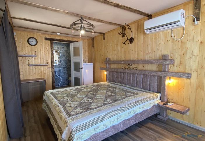 Двухместный улучшенный домик с видом на море (отдельностоящий)