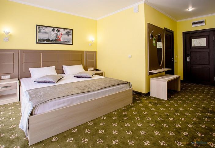 Трехместный студио