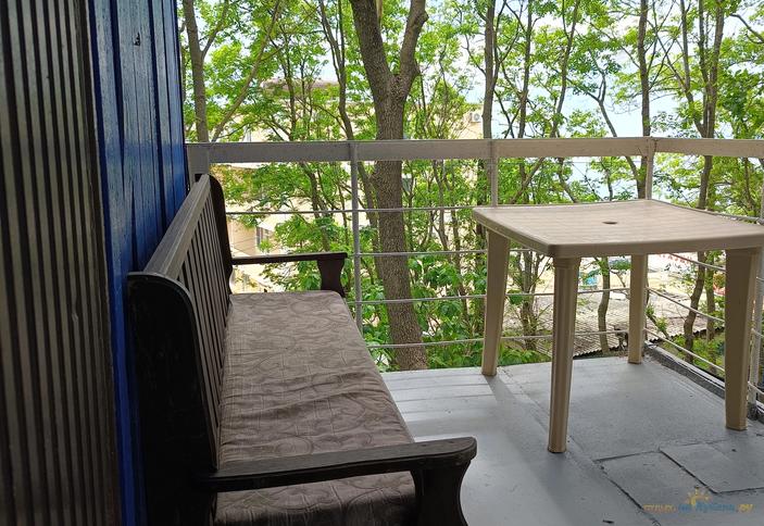 Эконом трехместный улучшенный