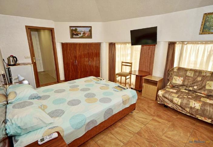 Стандарт четырехместный с балконом