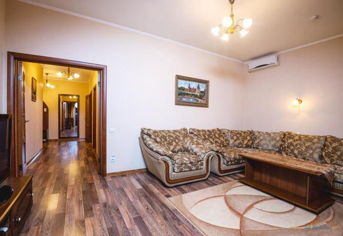 Люкс трехкомнатный с джакузи